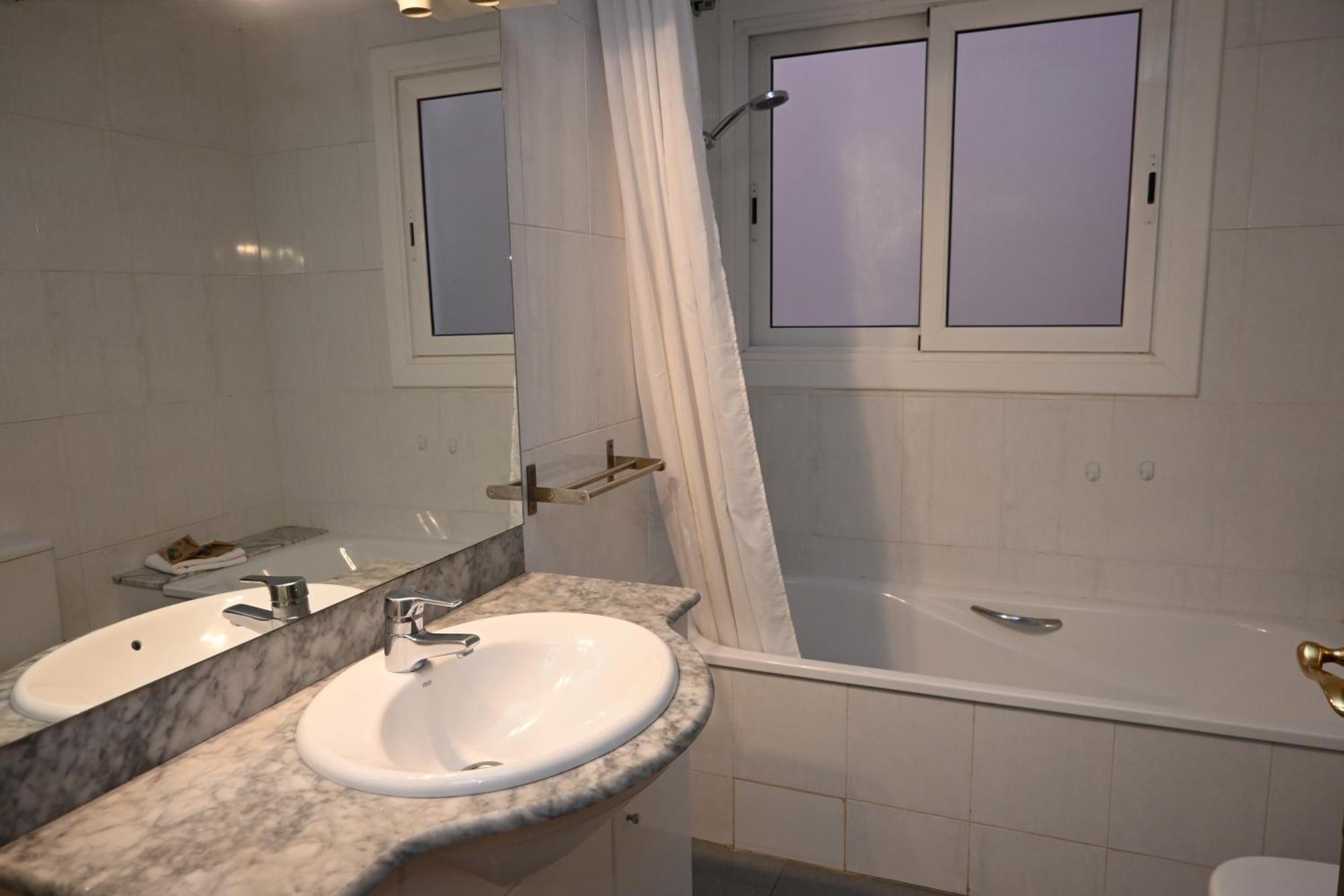 Homenfun Sants Estacion Apartment